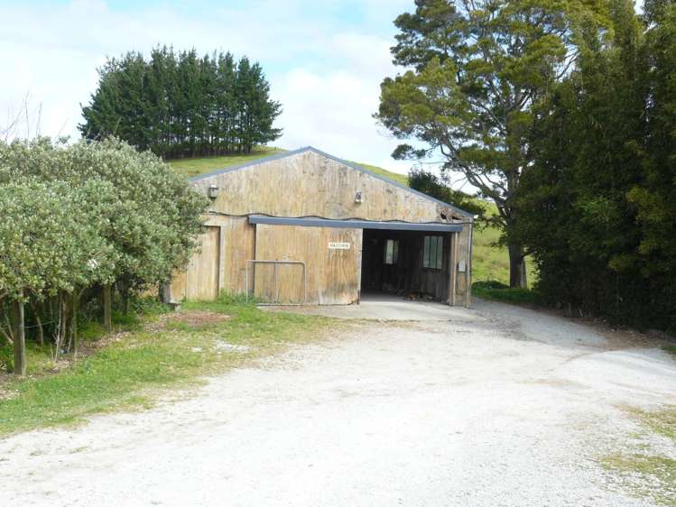 211 Parapara Road Taipa_13