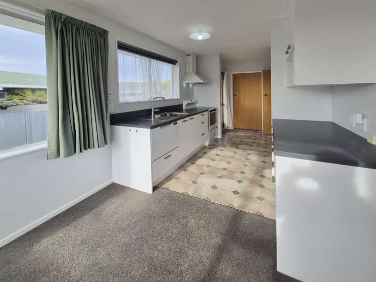 6 Hefford Place Allenton_1