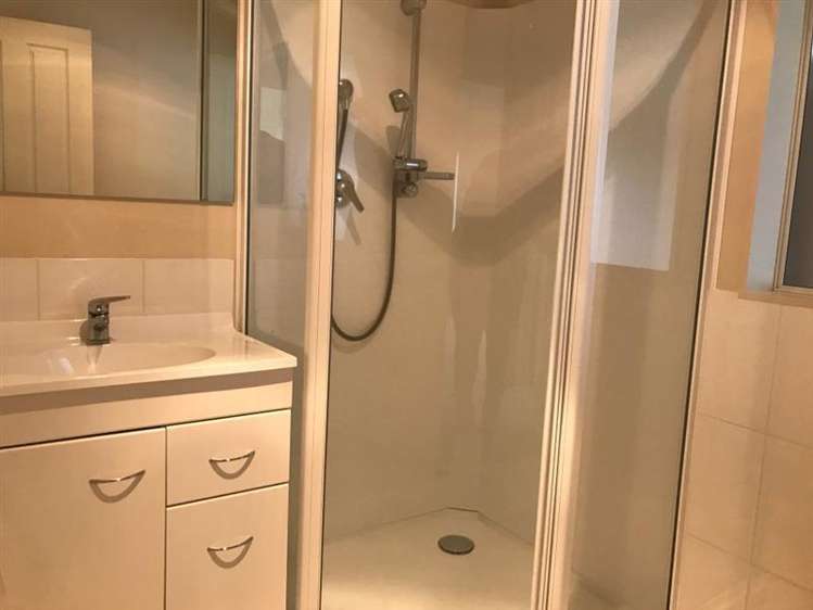 53 Hill Road Hillpark_7