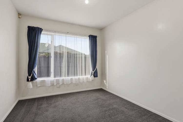 37 Farnborough Street Aranui_23