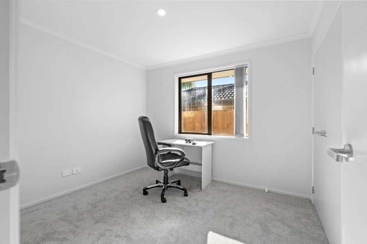 51 Sunningdale Street Wattle Downs_23