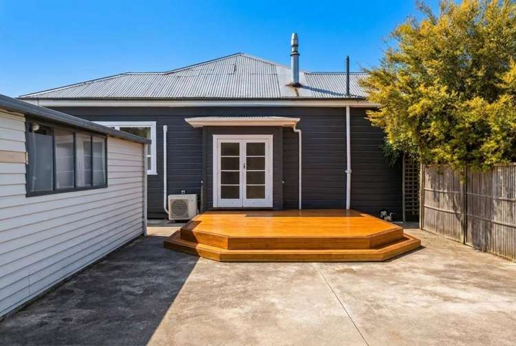 1200 Caroline Road Mayfair_14