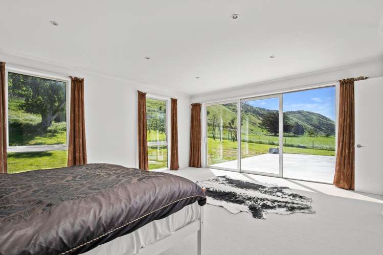5892 Ettrick - Raes Junction Road Roxburgh_17