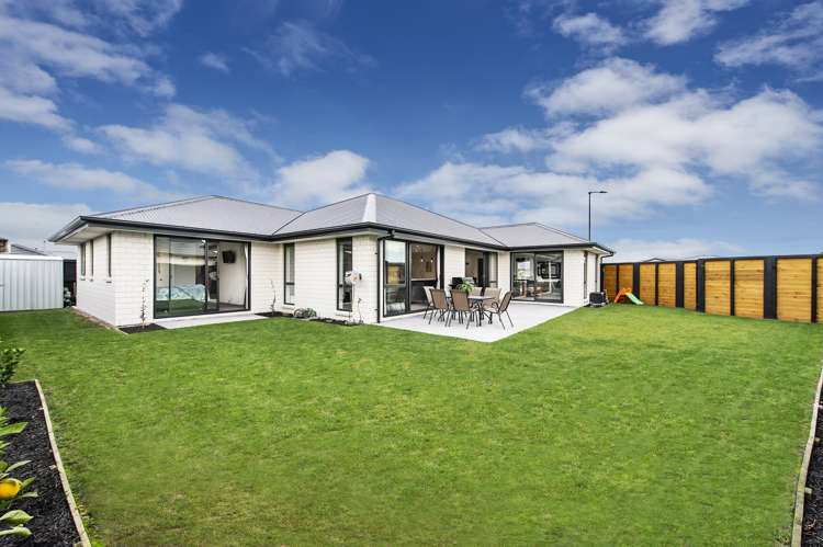 23 Whitehorn Drive Lincoln_23