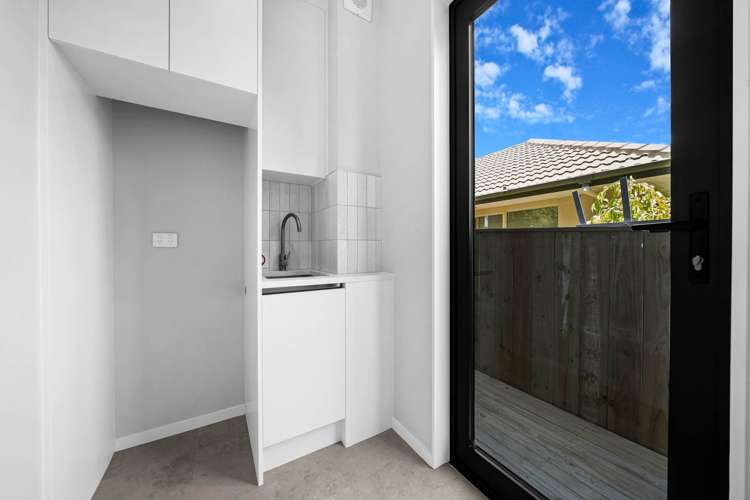 30D Tomintoul Place Highland Park_32