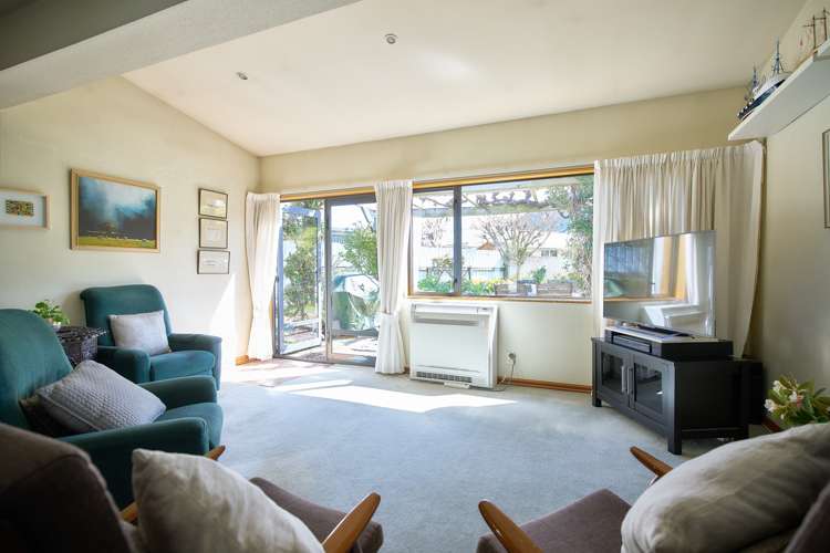 2/9 Argyle Place Arrowtown_21