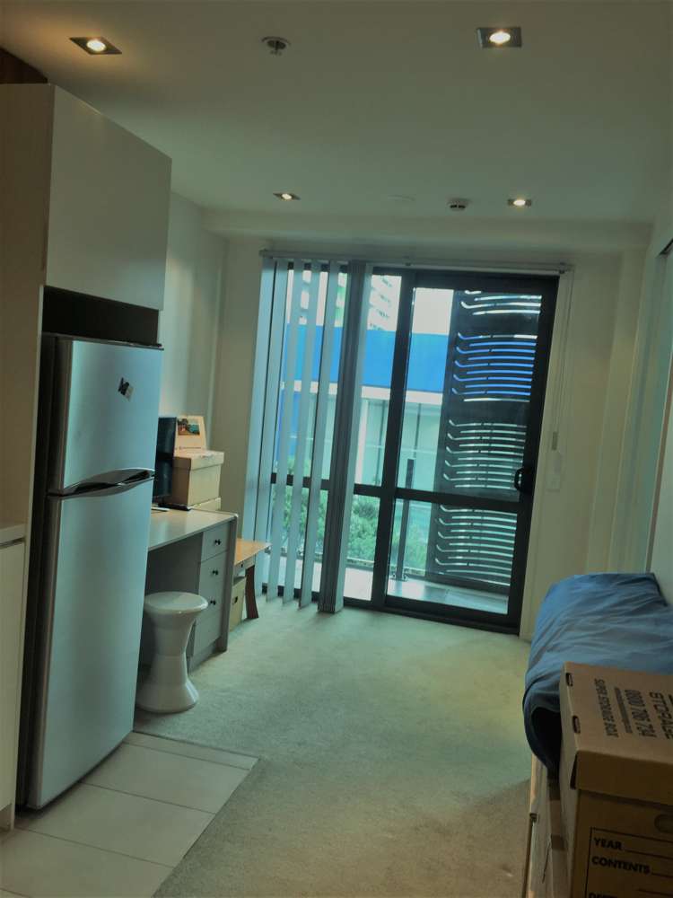 203/2 Dockside Lane Auckland Central_5