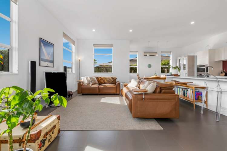 14 Reliance Crescent Beachlands_10