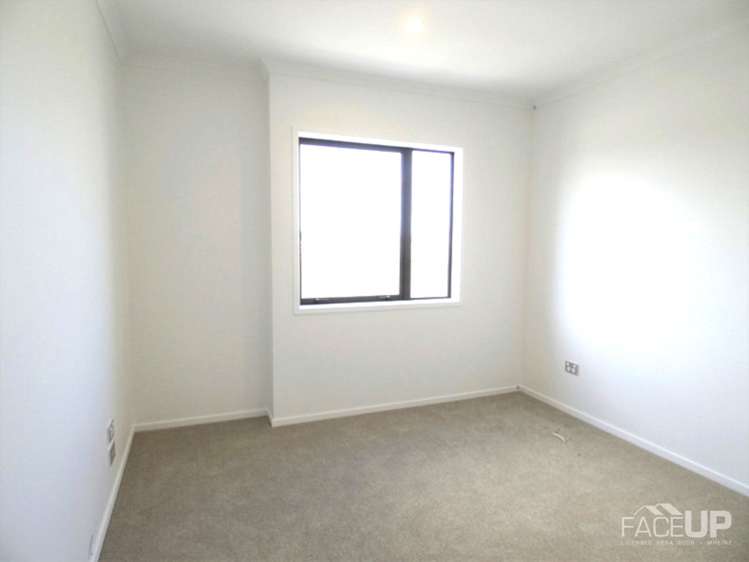 9/25 Sidney Wallingford Way Hobsonville_6