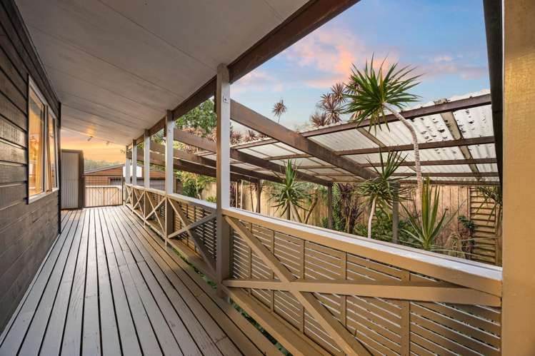 32 Taioma Crescent Te Atatu Peninsula_27