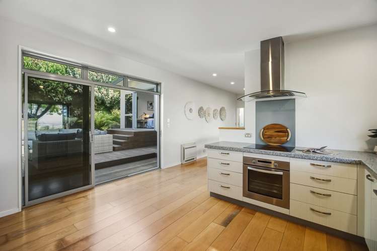 6 Hugh Brown Place Richmond_10