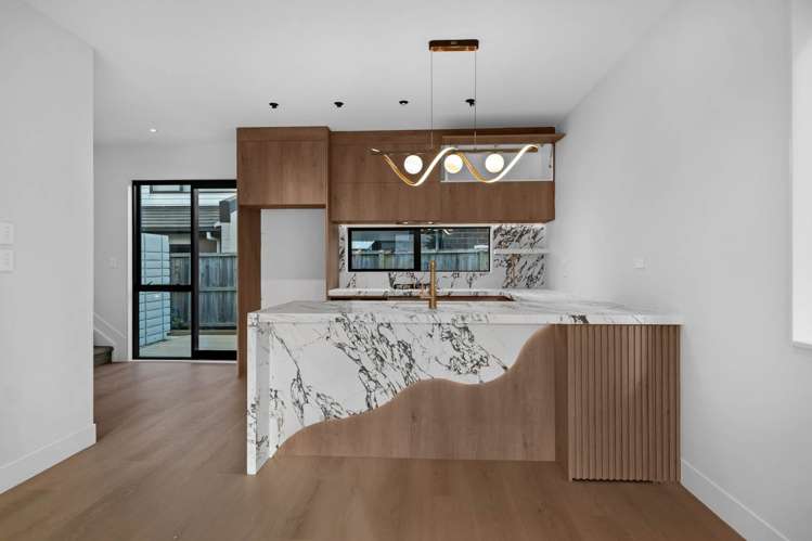 Lot 2/19 Omagh Avenue Papatoetoe_1