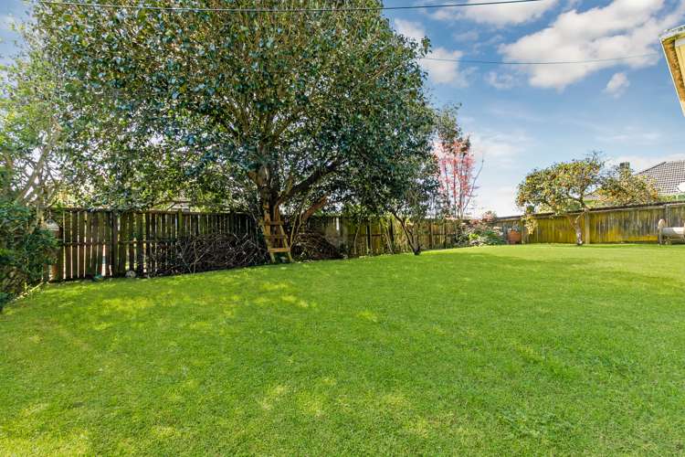 25 Eccles Place Otara_12