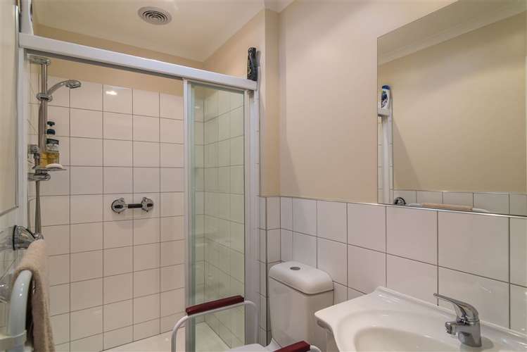 25 Cedarwood Street Woodridge_11