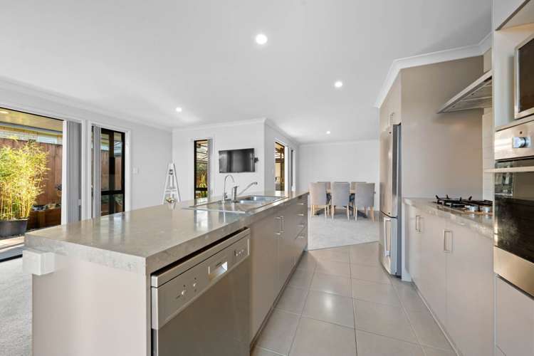 51 Sunningdale Street Wattle Downs_21