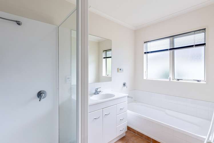 160 Guildford Drive Paraparaumu Beach_14