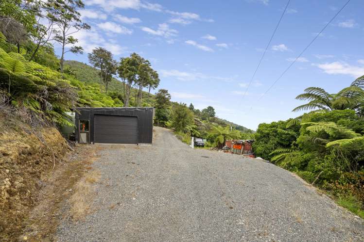 279 Queen Charlotte Drive Havelock_5