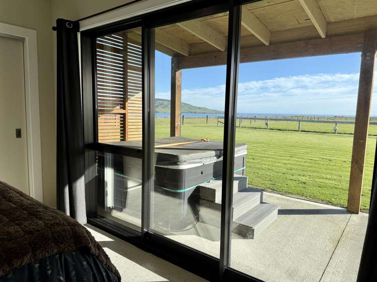 9 Surrey Street Orepuki_36