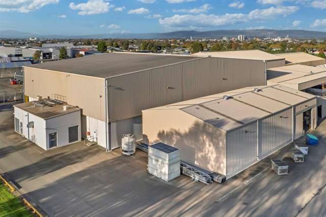 375 Tremaine Avenue Takaro_3