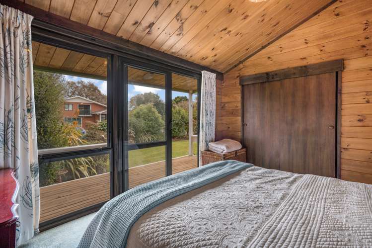 19 Deller Drive Carterton_13