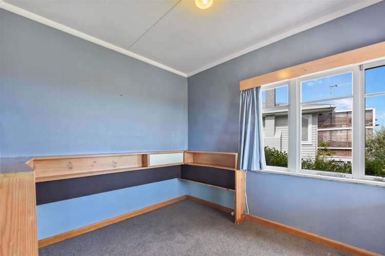 102 The Ridgeway Stoke_15