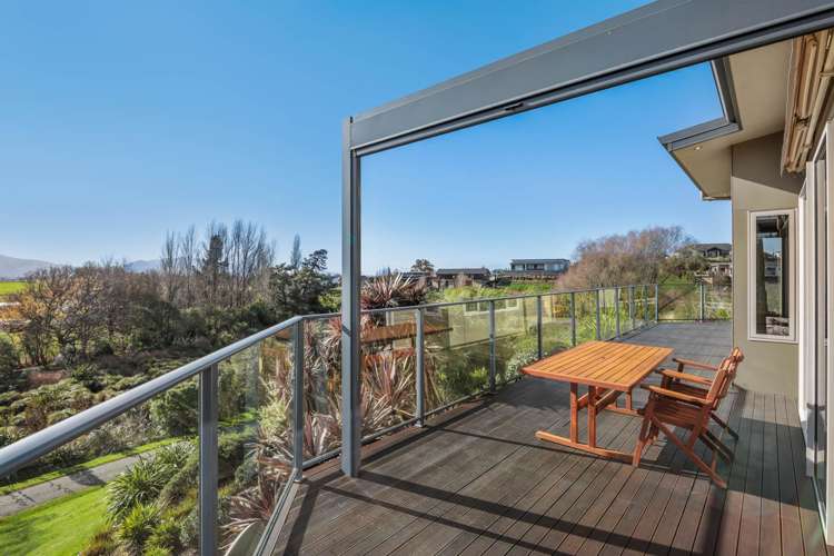 12 Lake View Place Fairhall_11