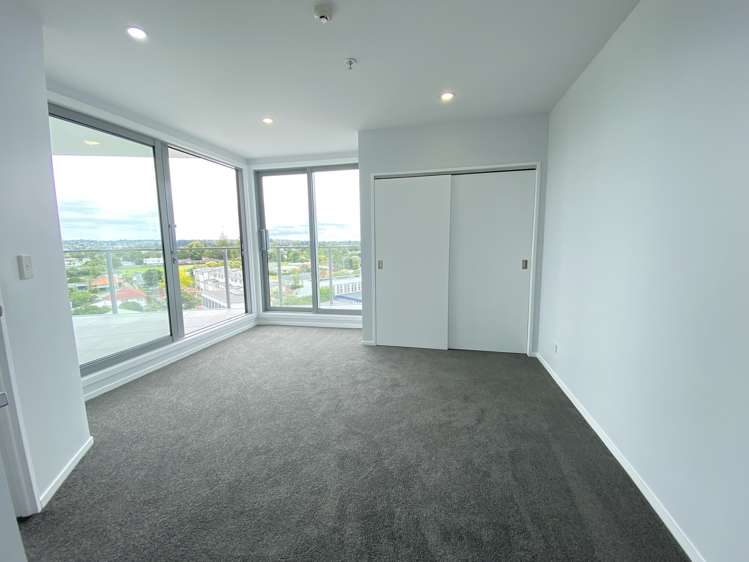 5b/84 Gunner Drive Te Atatu Peninsula_9