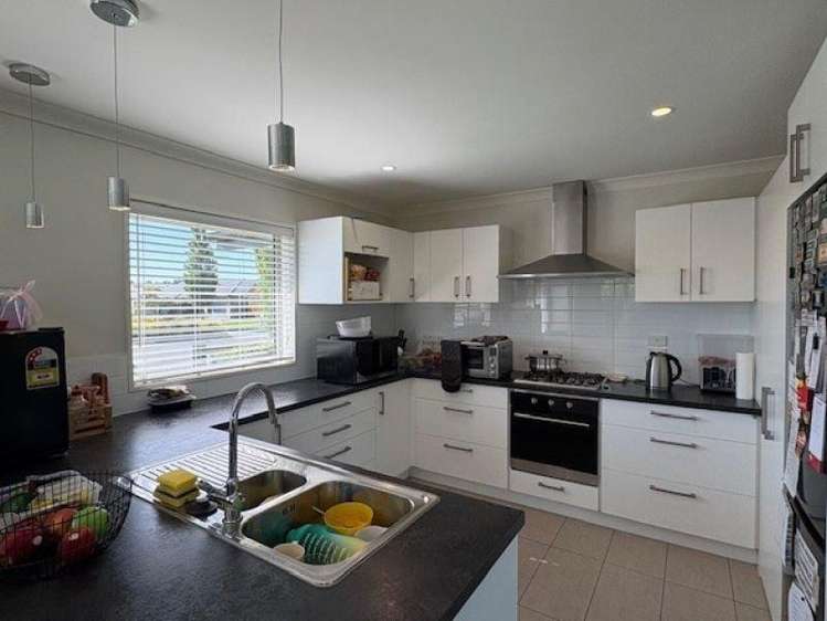 17 Loeb Place Rolleston_3