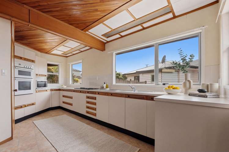 272 Sturges Road Henderson_9