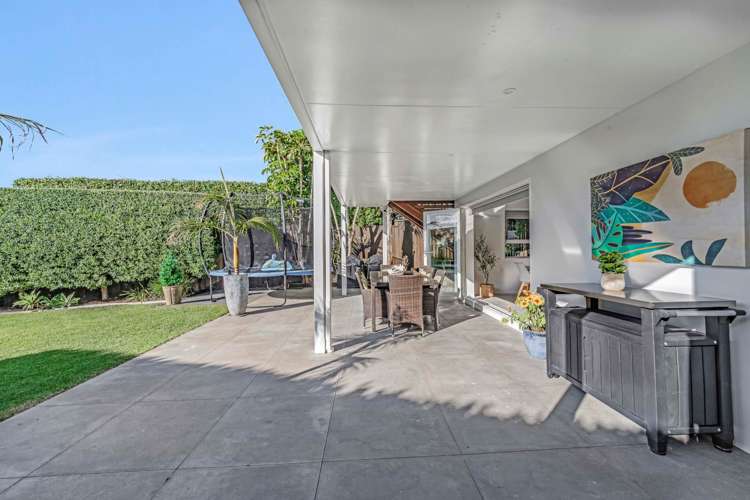 64 Whytehead Crescent St Heliers_21