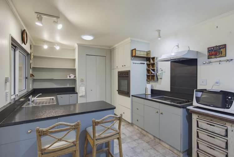 34 Kohekohe Road Waikanae_13