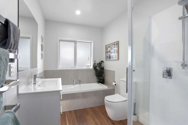 33b Boyd Avenue Mangere Bridge_17