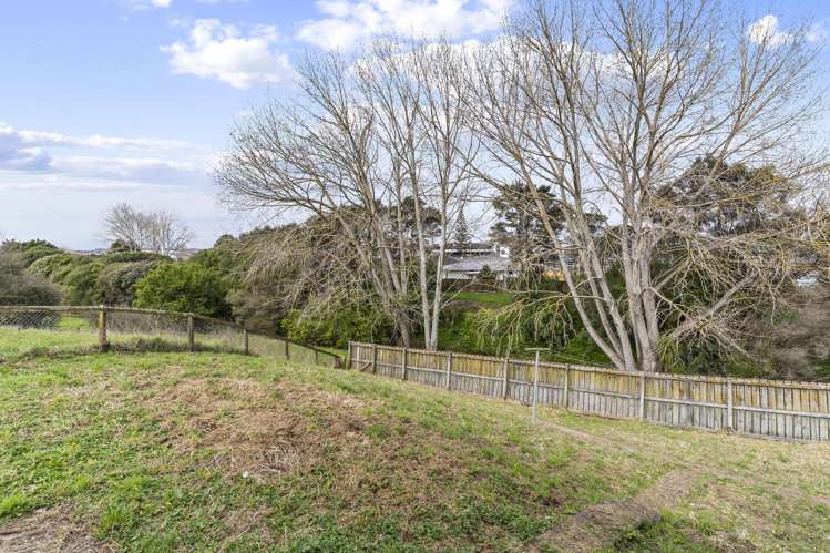 8 Tate Place Otara_11