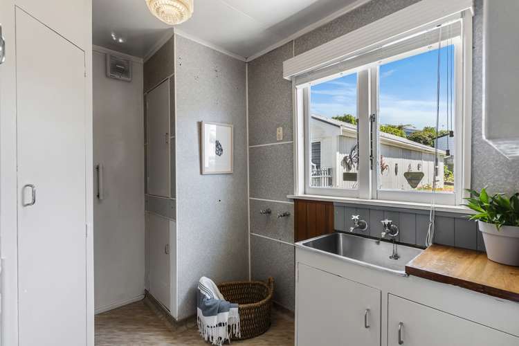 100 Kiwi Road Point Chevalier_22