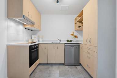 807/1 Parliament Street_2