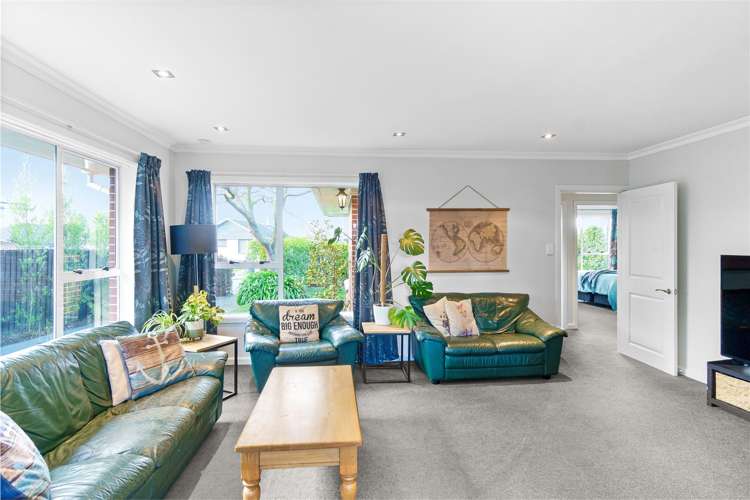 40 Oriana Crescent Hornby_5