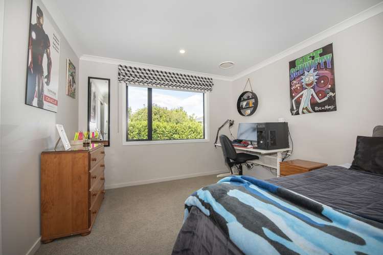 17 Alan Livingston Drive Cambridge_13