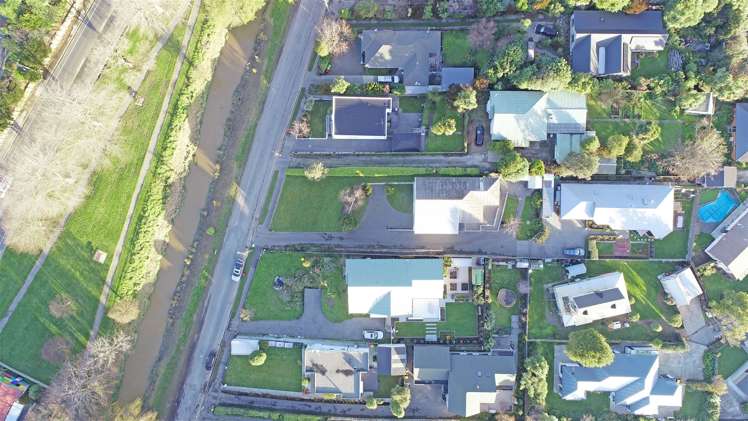 67 Eastern Terrace Beckenham_22