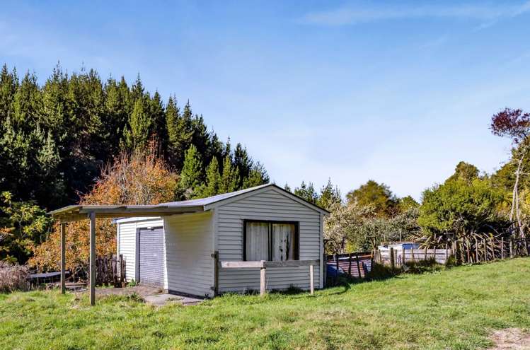 749 Motukawa Road Tarata_19