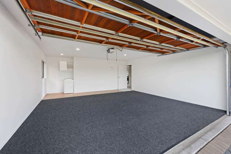 14 Hampervale Place East Tamaki_33