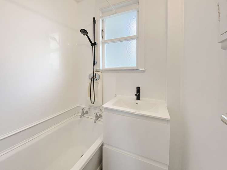 660 Featherston Street 2144_9