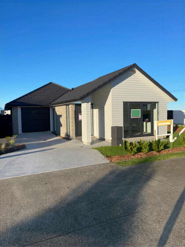 Easy, Modern Living in Paerata Rise
