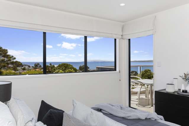 5b/175 Hurstmere Road Takapuna_4