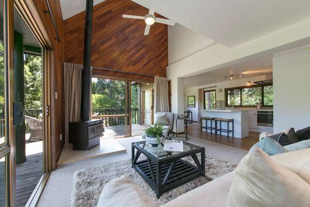 8 Takahe Road Titirangi_4