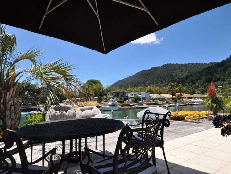 116 Motu Capri Pauanui_5