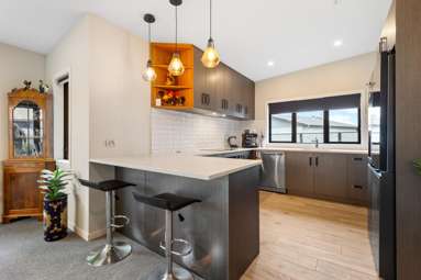 10A Queenwood Road_1