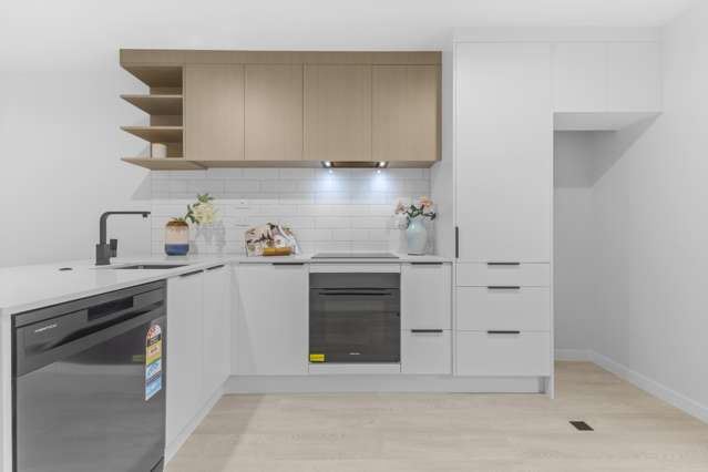 17 Paretaiuru Crescent Papakura_2