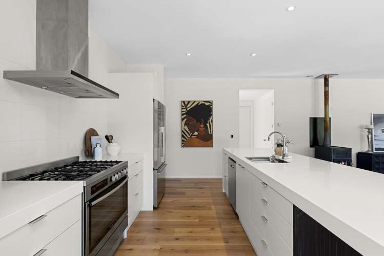 106 Holmes Road Tai Tapu_11