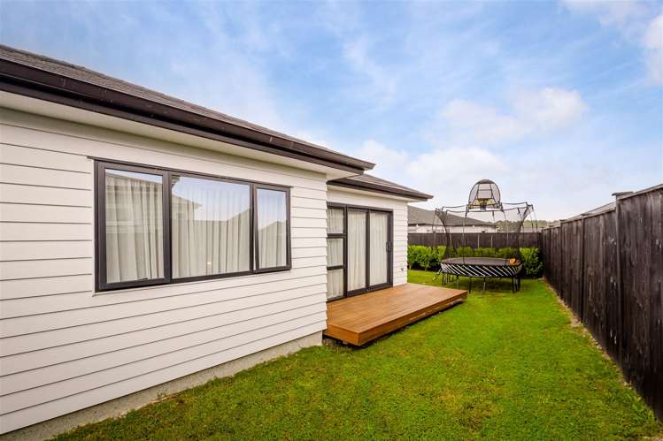 43 Siren Street Wainui_23
