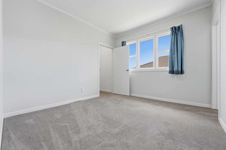 46 Miro Street New Lynn_15